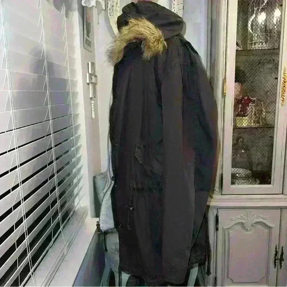 Express Army green utility jacket with detachable hood and inner faux fur vest - Picture 12 of 14